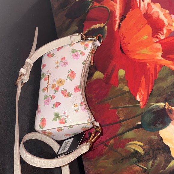 NWT Nanette Lepore Floral Shoulder Bag - Cream and Pink adorable 🥰 - Picture 8 of 15
